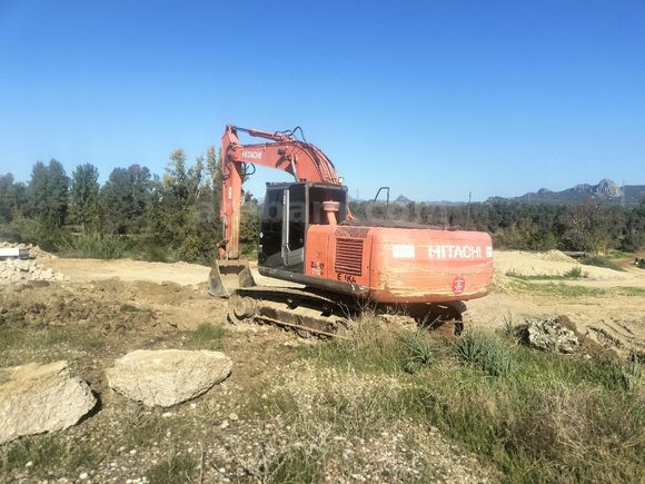Hitachi 210H 2014 model 17250 saatte nokta boyasız Antalya