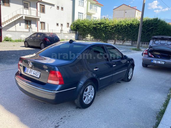 Memurdan Volkswagen Bora 1.6 Pacific 2004 Model 