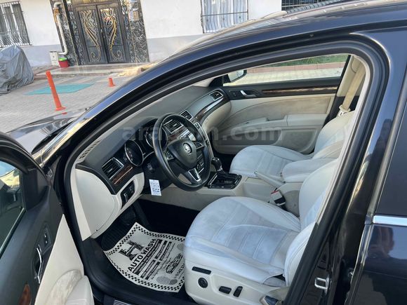 Sahibinden Skoda SuperB 1.6 TDI Elegance 2014 Model 