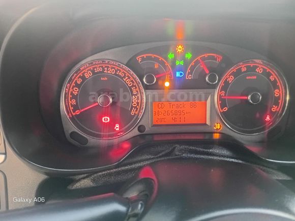 Sahibinden Fiat Linea 1.4 Fire Pop 2015 Model