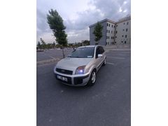 Sahibinden Ford Fusion 1.4 TDCi Trend 2006 Model  290.000 km Gri (Gümüş)
