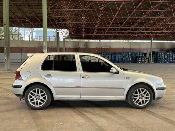 Sahibinden Volkswagen Golf 1.6 Comfortline 2000 Model 