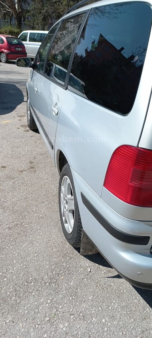 Sahibinden Volkswagen Sharan 1.9 TDI 2001 Model Ankara 191.000 km Gri 3