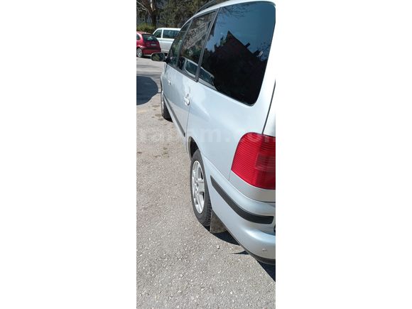 191.000 KM TEMİZ SHARAN