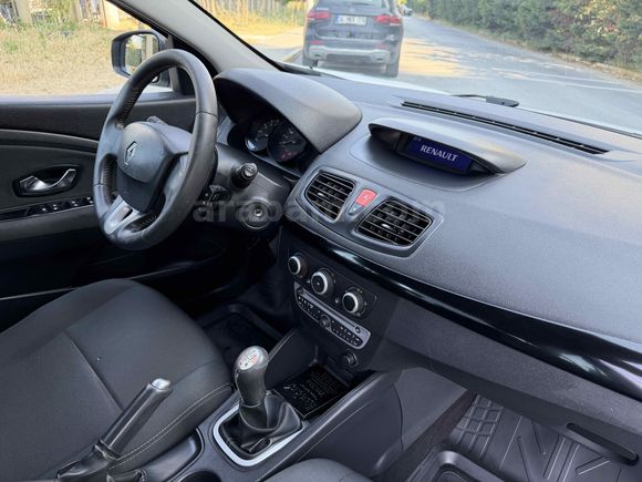 2012 MODEL 1.5 dci FLUNCE KM 155 binde orjinal 