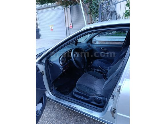 Sahibinden Ford Mondeo 2.0 Ghia 1998 Model