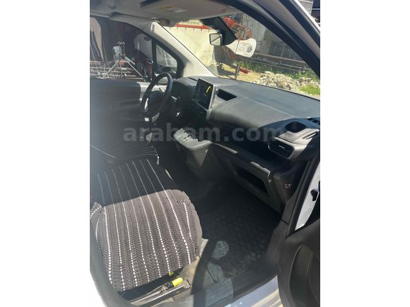 Sahibinden Opel Combo 1.5 CDTI Elegance 2023 Model Edirne