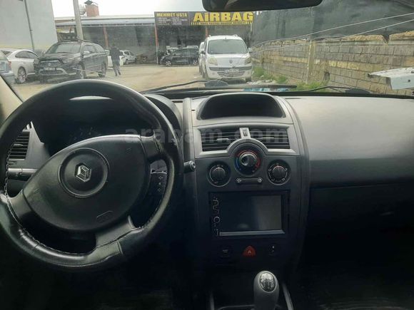 Sahibinden Renault Megane 1.6 Authentique 2009 Model 
