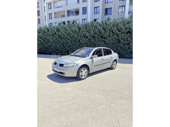 Sahibinden Renault Megane 1.6 Dynamique 2004 Model 