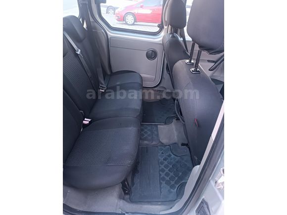 Sahibinden Renault Kangoo Multix 1.5 dCi Authentique 2010 Model