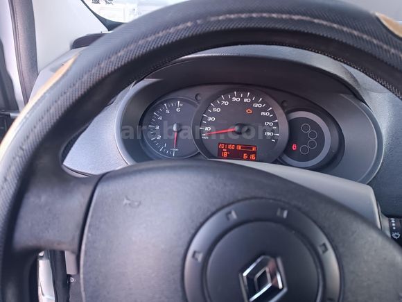 Sahibinden Renault Kangoo Multix 1.5 dCi Authentique 2010 Model