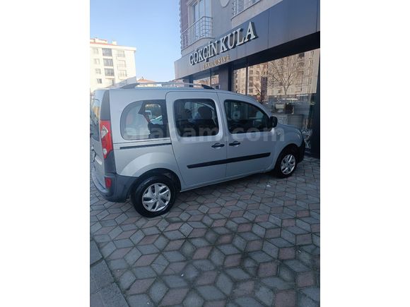 Sahibinden Renault Kangoo Multix 1.5 dCi Authentique 2010 Model