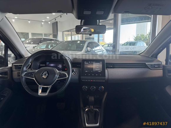 YKTCAR AUTOGROSS'DAN 2023 CLIO EVOLUTION 97.851 KM'DE