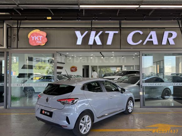 YKTCAR AUTOGROSS'DAN 2023 CLIO EVOLUTION 97.851 KM'DE