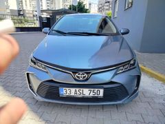 Sahibinden Toyota Corolla 1.5 Dream ağır hasarlı airbag açılmış serviste yapılmış 2022 Model