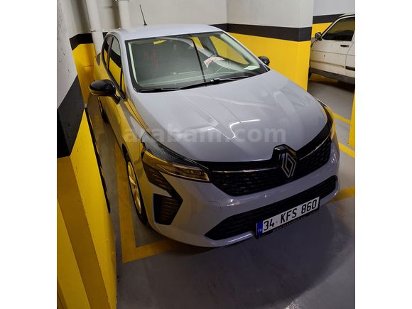 Sahibinden Renault Clio 1.0 TCe Equilibre 2024 Model 
