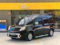 Galeriden Renault Kangoo Multix 1.5 dCi Privilege Chromeline 2011 Model Hatay