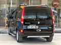 Galeriden Renault Kangoo Multix 1.5 dCi Privilege Chromeline 2011 Model Hatay