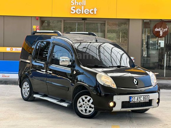 Galeriden Renault Kangoo Multix 1.5 dCi Privilege Chromeline 2011 Model Hatay