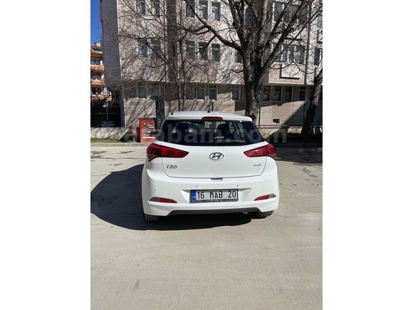 Sahibinden Hyundai i20 1.4 CRDi Style 2016 Model 