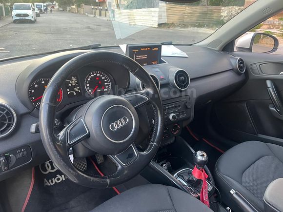 Sahibinden Audi A1 1.4 TFSI Attraction 2011 Model 