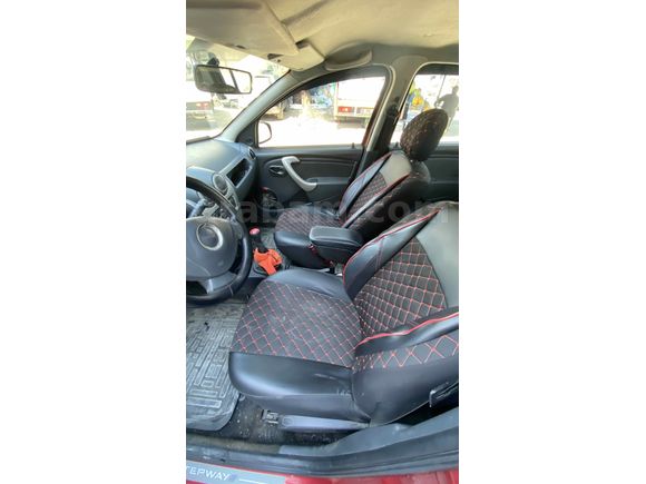Sahibinden Dacia Sandero 1.5 dCi Stepway 2012 Model  162.000 km Kırmızı