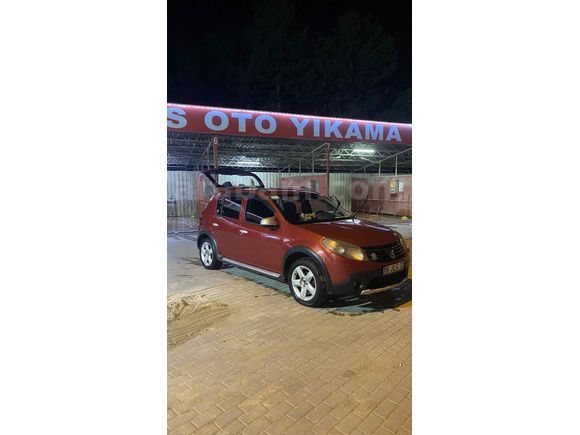 Sahibinden Dacia Sandero 1.5 dCi Stepway 2012 Model  162.000 km Kırmızı
