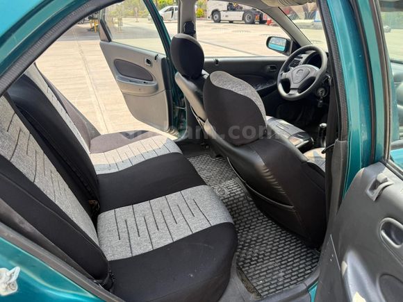Galeriden Mazda 323 1.5 1998 Model Mersin