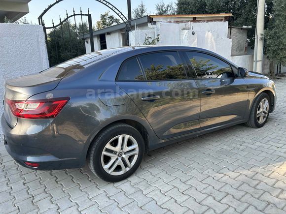 Sahibinden Renault Megane 1.3 TCe Joy 2020 Model 