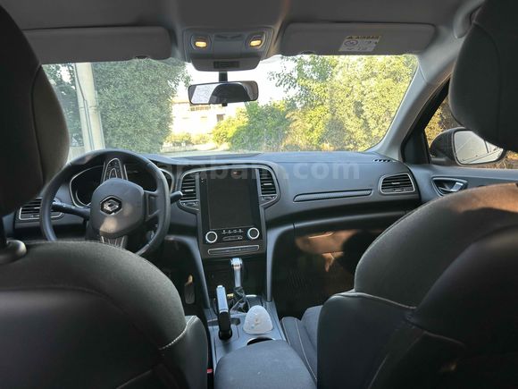 Sahibinden Renault Megane 1.3 TCe Joy 2020 Model 