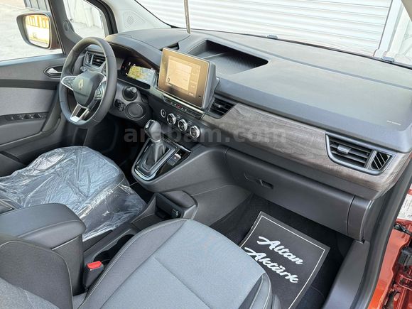Galeriden Renault Kangoo Multix 1.5 BluedCi Iconic 2026 Model Konya