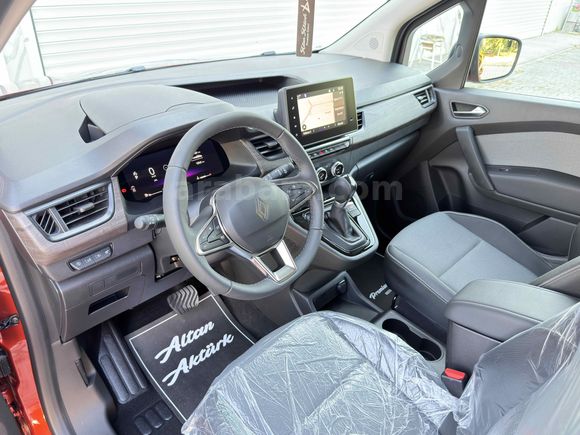 Galeriden Renault Kangoo Multix 1.5 BluedCi Iconic 2026 Model Konya