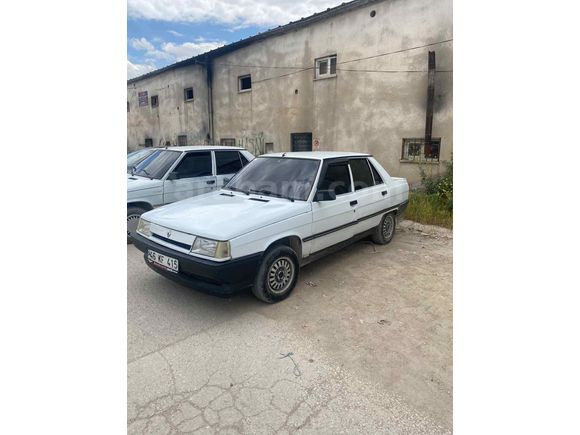 Acil satılık 
Sahibinden Renault R 9 1.4 Broadway 1994 Model 