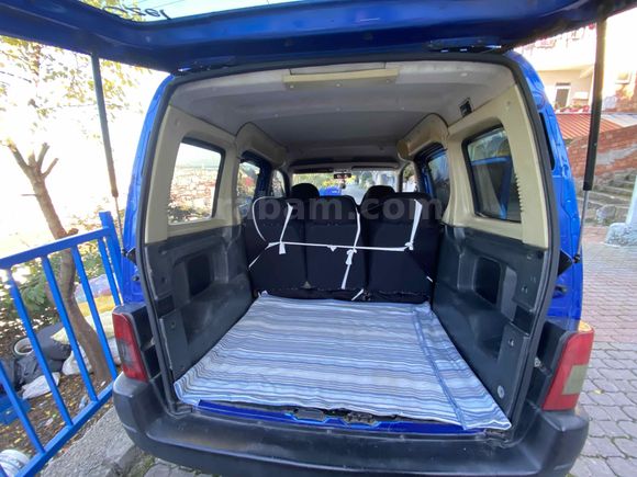 Sahibinden Peugeot Partner 1.9 D 2003 Model 
