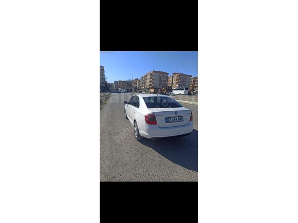 Sahibinden Skoda Rapid 1.4 TDI GreenTec Ambition 2015 Model