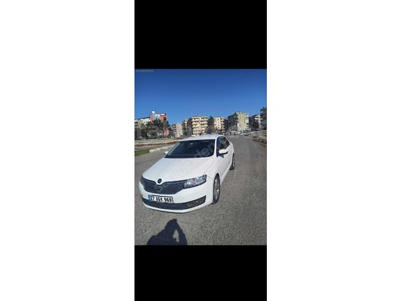 Sahibinden Skoda Rapid 1.4 TDI GreenTec Ambition 2015 Model
