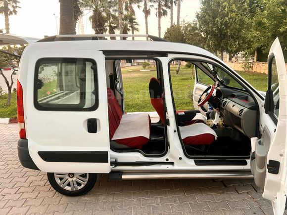 Sahibinden Renault Kangoo Multix 1.5 dCi Authentique 2011 Model  254 km Beyaz