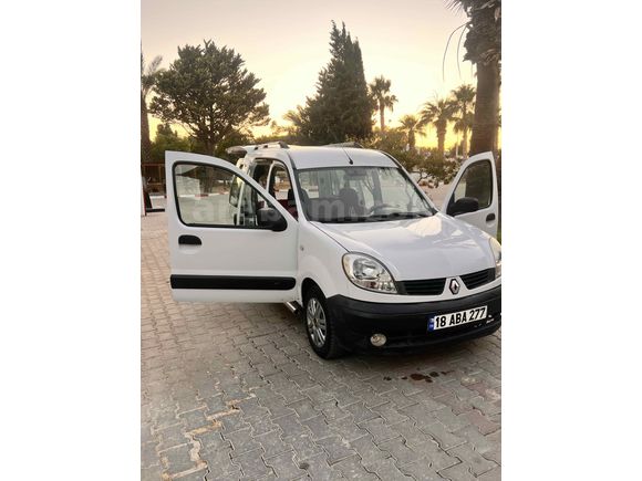 Sahibinden Renault Kangoo Multix 1.5 dCi Authentique 2011 Model  254 km Beyaz