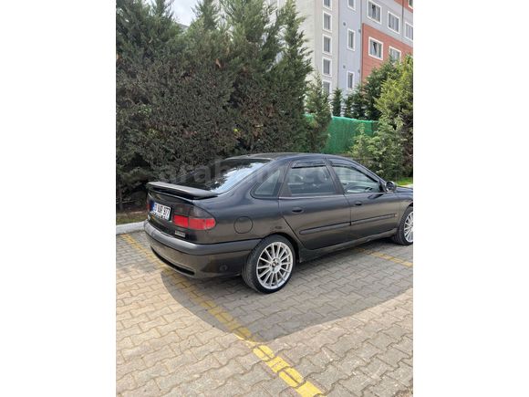 Sahibinden Renault Laguna 2.0 RXE 1996 Model 