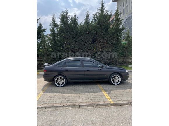 Sahibinden Renault Laguna 2.0 RXE 1996 Model 