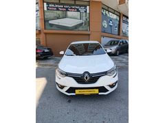Galeriden Renault Megane 1.5 Blue DCI Touch 2020 Model İstanbul 160.000 km Beyaz