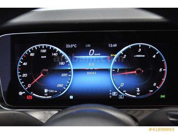 MERCEDES-BENZ CERTIFIED OTOMOL MERTER 2023 E 200 D AMG