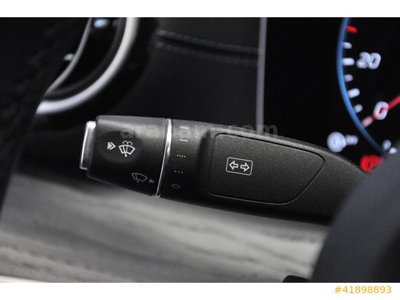 MERCEDES-BENZ CERTIFIED OTOMOL MERTER 2023 E 200 D AMG