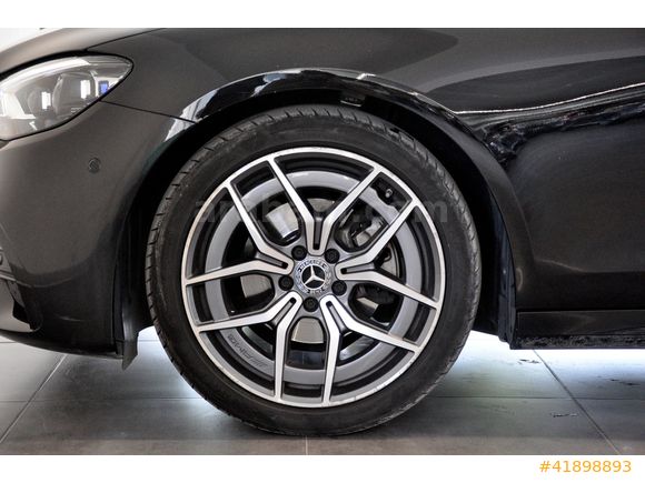 MERCEDES-BENZ CERTIFIED OTOMOL MERTER 2023 E 200 D AMG