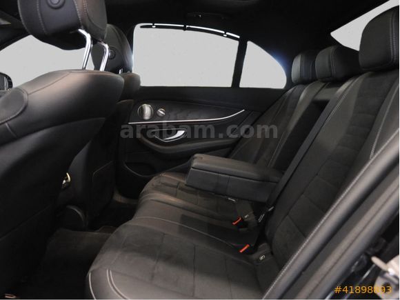 MERCEDES-BENZ CERTIFIED OTOMOL MERTER 2023 E 200 D AMG