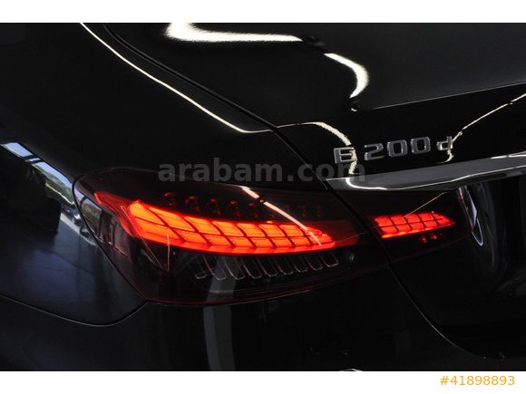 MERCEDES-BENZ CERTIFIED OTOMOL MERTER 2023 E 200 D AMG