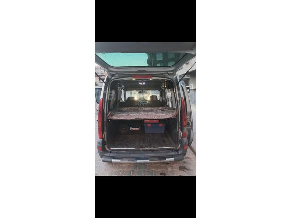 Sahibinden Renault Kangoo 1.5 dCi Authentique 2004 Model