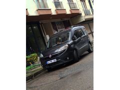 Sahibinden Fiat Doblo Combi 1.3 Multijet Premio Plus 2015 Model  242.000 km Siyah