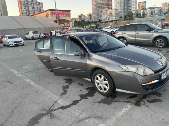 Sahibinden Renault Laguna 1.6 Expression 2010 Model 