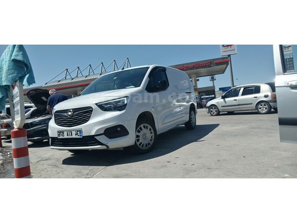 Sahibinden Opel Combo 1.5 CDTI Ultimate XL 2024 Model